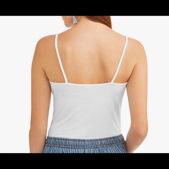 Time & Tru Women's Basic Scoop Neck Fitted Knit Layering Cami, |Color| Red - Picture 3 of 3